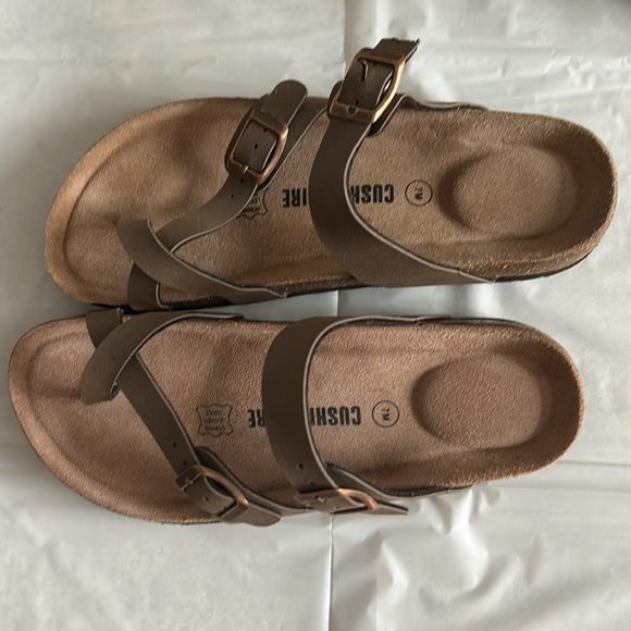 Cushionaire women’s 7 shoe NWOT taupe brown - Picture 2 of 5